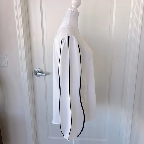 Marc New York White/Black Long Sleeve Women’s Blouse Size Large - Picture 2 of 8